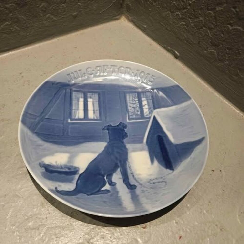 Bing and Grondahl B & G Porcelain Christmas Jubilee 1895-1925 Collector Plate